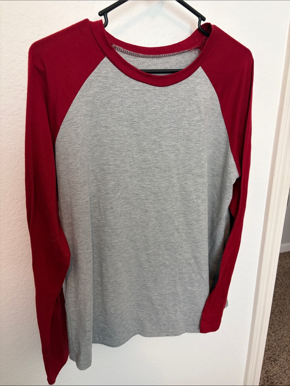 Gray & Burgundy Raglan Long Sleeve Shirt